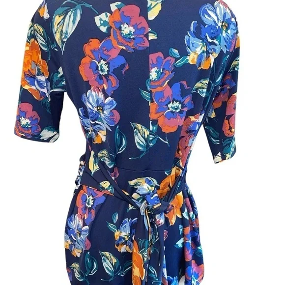 Kate & Mallory Women's Top Size M Blue Floral Wrap Tie Around Waist Short Sleeve - Picture 7 of 12